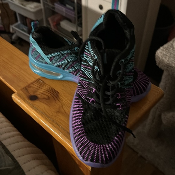 Shein Fashion Professional Skateboard Sneakers - Picture 7 of 8